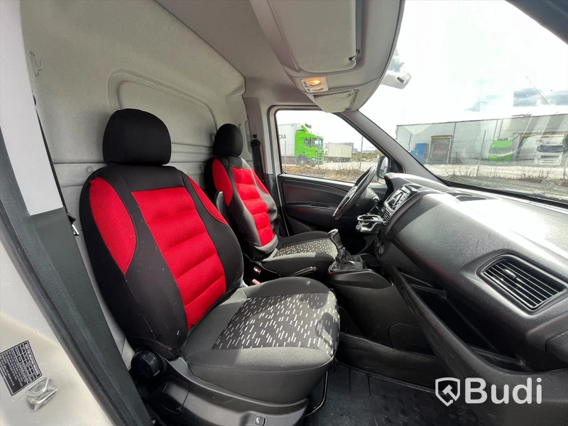 Lätt lastbil Opel Combo Van 1.3 CDTI | Manuell | 95 hk | 2018