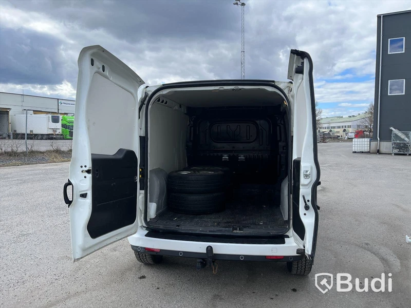 Lätt lastbil Opel Combo Van 1.3 CDTI | Manuell | 95 hk | 2018