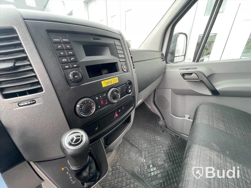 Lätt lastbil Mercedes-Benz Sprinter 316 BlueTEC| 14600mil | 7G tronic| Billig skatt