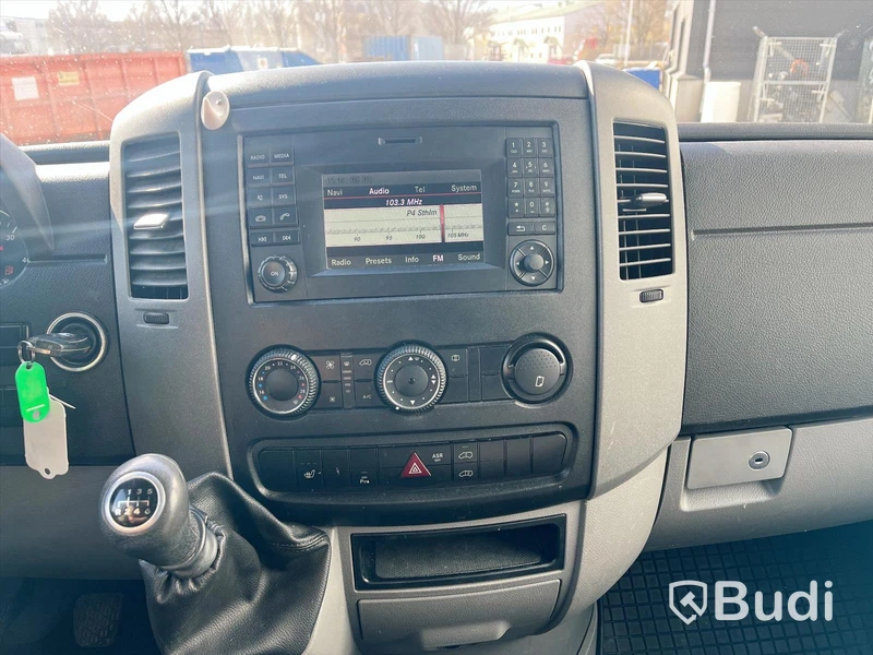 Lätt lastbil Mercedes-Benz Sprinter 316  Skåpbil Manuell, 163 hk, 2017