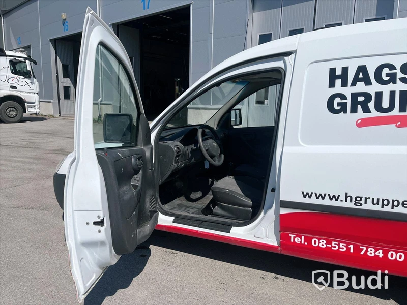 Lätt lastbil Combo Van Tour 1.3 CDTI | Manuell | 75 hk | 2010