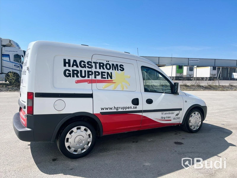 Lätt lastbil Combo Van Tour 1.3 CDTI | Manuell | 75 hk | 2010