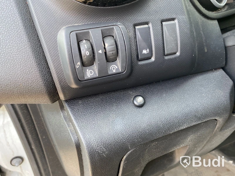 Lätt lastbil Opel Vivaro Skåpbil 2.9t 1.6 CDTI BIturbo Manuell, 125hk, 2017 |  12968mil