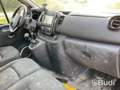 Lätt lastbil Opel Vivaro Skåpbil 2.9t 1.6 CDTI BIturbo Manuell, 125hk, 2017 |  12968mil