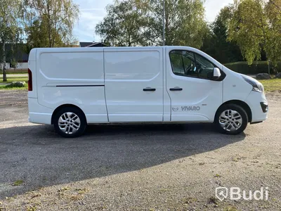 Lätt lastbil Opel Vivaro Skåpbil 2.9t 1.6 CDTI BIturbo Manuell, 125hk, 2017 |  12968mil