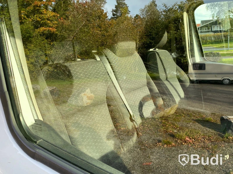 Lätt lastbil Opel Vivaro Skåpbil 2.9t 1.6 CDTI BIturbo Manuell, 125hk, 2017 |  12968mil