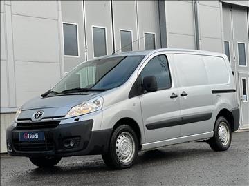 Lättlastbil Toyota Proace Skåpbil 1,6 D-4D  |  Manuell  |  90HK  |  2015