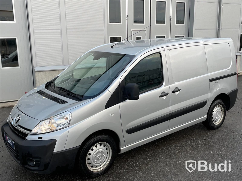 Lättlastbil Toyota Proace Skåpbil 1,6 D-4D  |  Manuell  |  90HK  |  2015