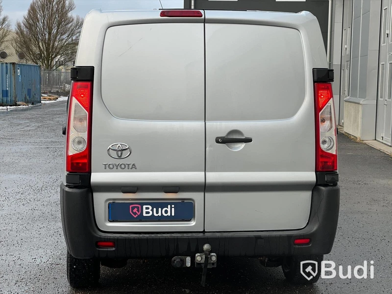 Lättlastbil Toyota Proace Skåpbil 1,6 D-4D  |  Manuell  |  90HK  |  2015