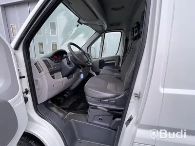 Lättlastbil Peaugeot Boxer Van 335 2,2 HDi | Manuell | 120hk | 2010