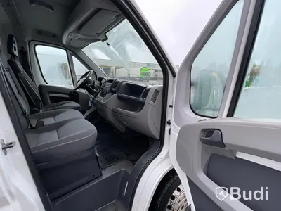 Lättlastbil Peaugeot Boxer Van 335 2,2 HDi | Manuell | 120hk | 2010