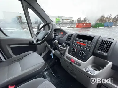 Lättlastbil Peaugeot Boxer Van 335 2,2 HDi | Manuell | 120hk | 2010