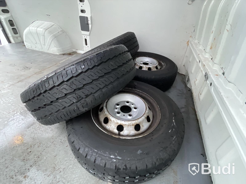 Lättlastbil Peaugeot Boxer Van 335 2,2 HDi | Manuell | 120hk | 2010