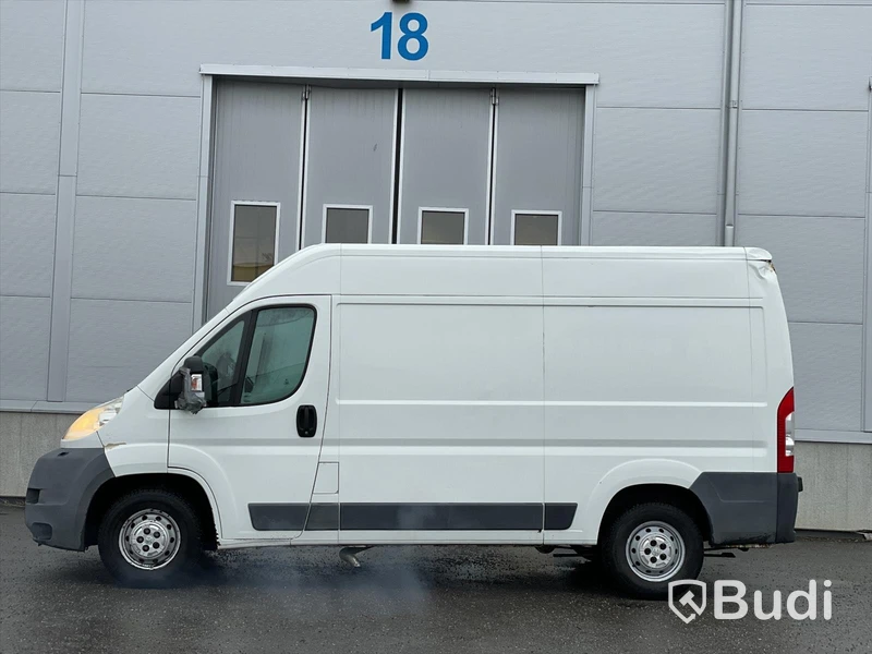 Lättlastbil Peaugeot Boxer Van 335 2,2 HDi | Manuell | 120hk | 2010