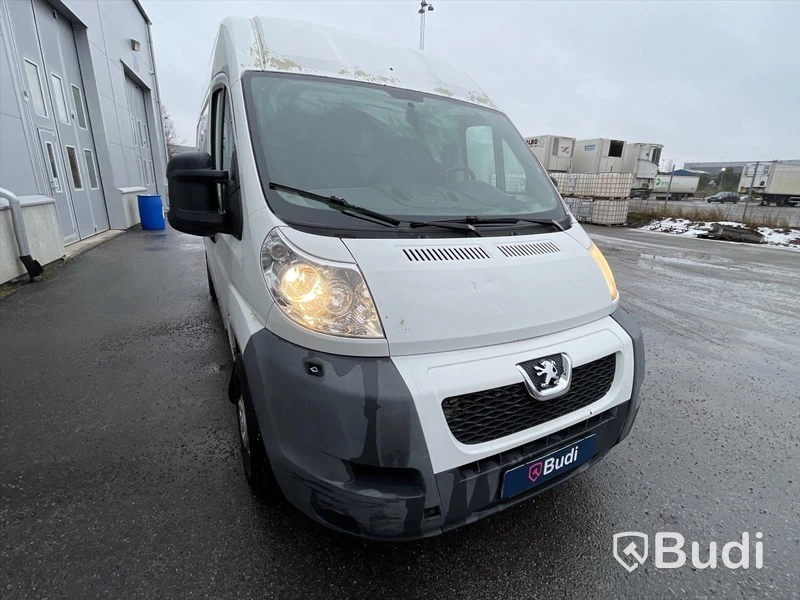 Lättlastbil Peaugeot Boxer Van 335 2,2 HDi | Manuell | 120hk | 2010