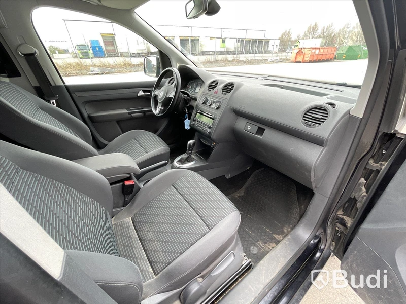 Lättlastbil Volkswagen Caddy Maxi Life 1.6 TDI DSG Sequential, 102hp, 2015