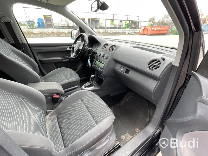 Lättlastbil Volkswagen Caddy Maxi Life 1.6 TDI DSG Sequential, 102hp, 2015