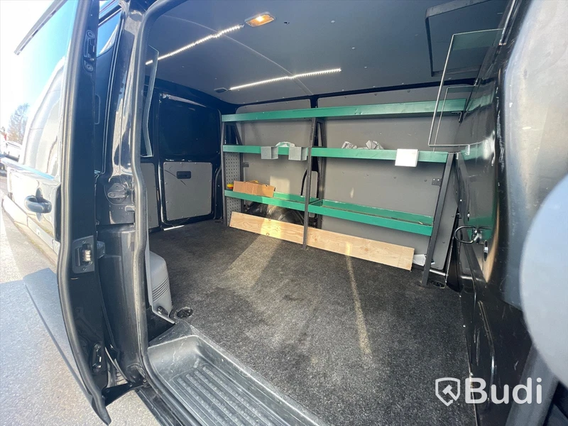 Lättlastbil Volkswagen Transporter T30 2.0 TDI DSG Sequential, 140hp, 2015