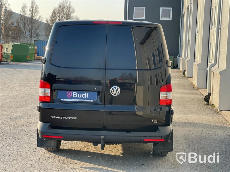 Lättlastbil Volkswagen Transporter T30 2.0 TDI DSG Sequential, 140hp, 2015