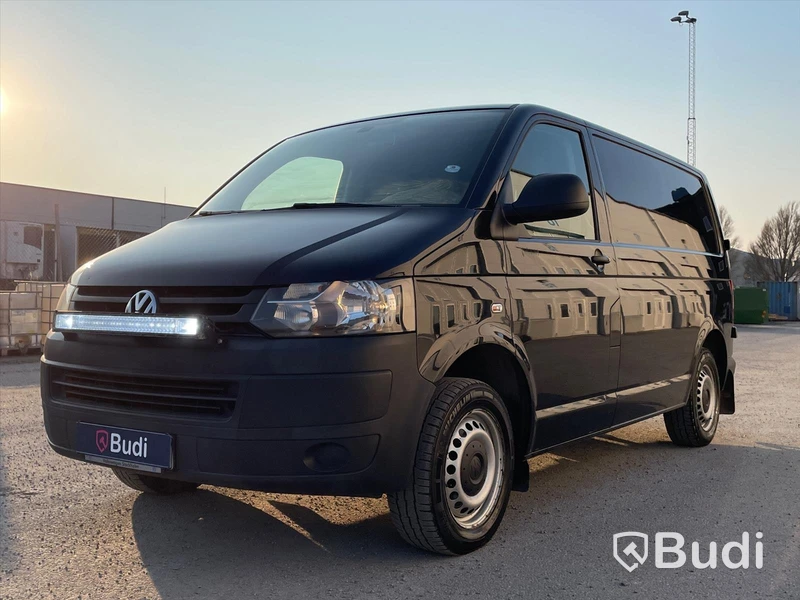 Lättlastbil Volkswagen Transporter T30 2.0 TDI DSG Sequential, 140hp, 2015