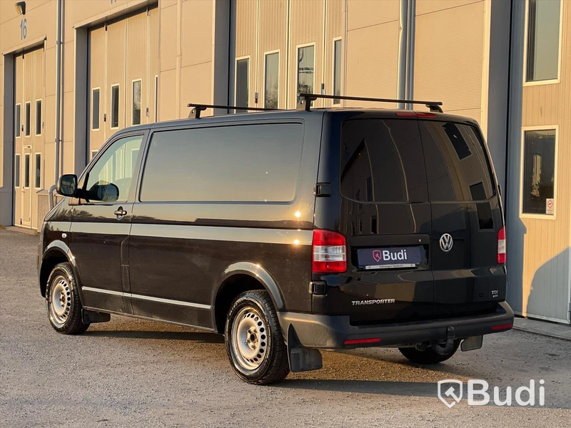 Lättlastbil Volkswagen Transporter T30 2.0 TDI DSG Sequential, 140hp, 2015