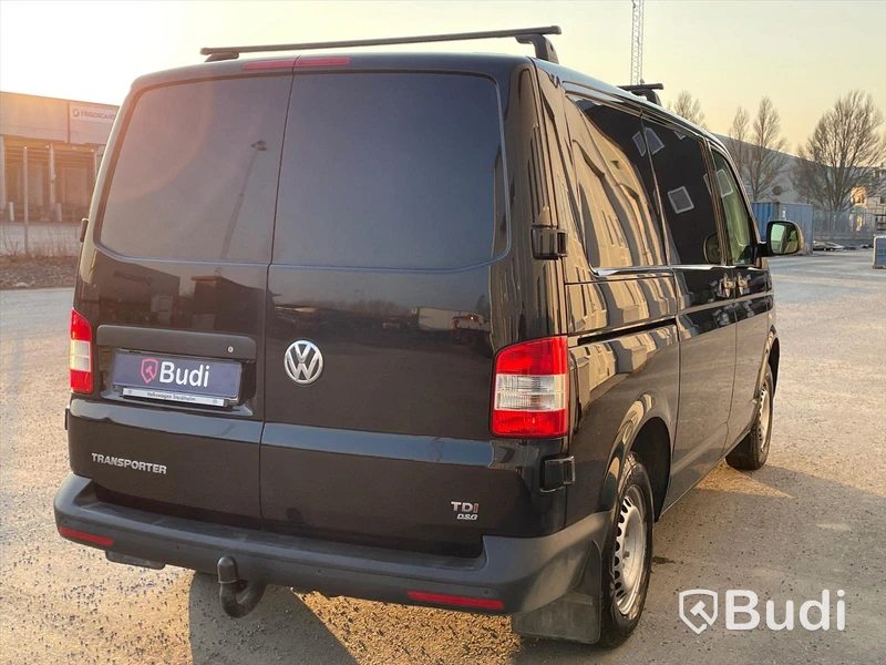 Lättlastbil Volkswagen Transporter T30 2.0 TDI DSG Sequential, 140hp, 2015