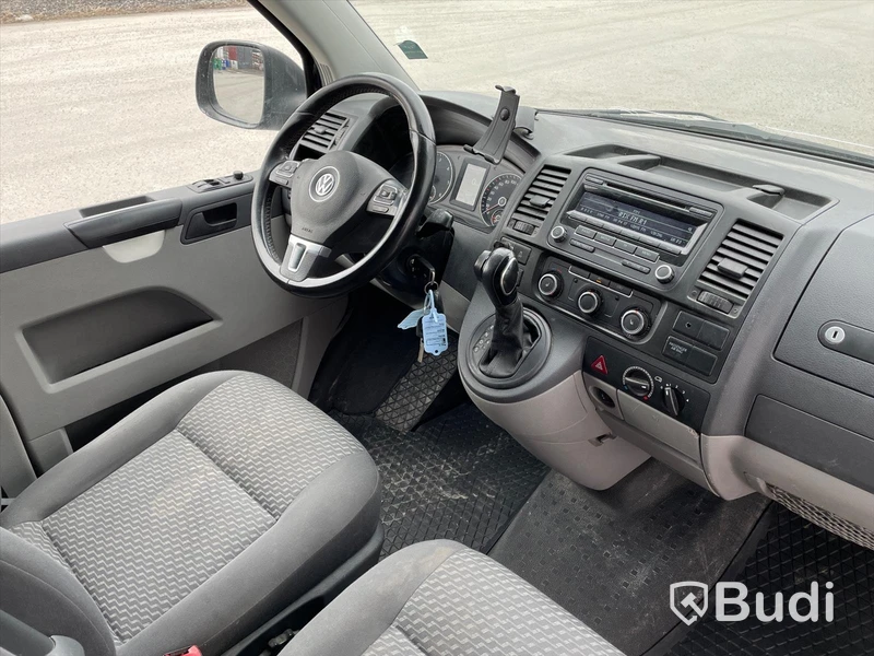 Lättlastbil Volkswagen Transporter T30 2.0 TDI DSG Sequential, 140hp, 2011
