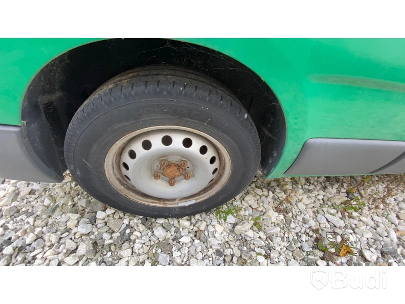 Skåpbil Renault Trafic 2.9t 2.0 dCi | 2011 (defekt motor)