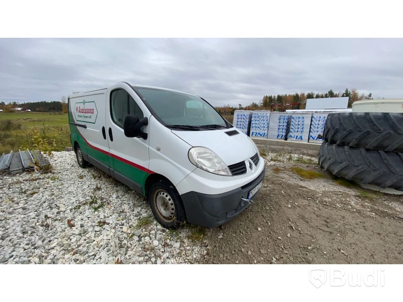 Skåpbil Renault Trafic 2.9t 2.0 dCi | 2011 (defekt motor)