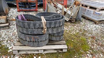 Gummilarver till grävmaskin