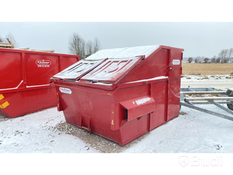 Liftdumpercontainer med innehåll (brännbart avfall)
