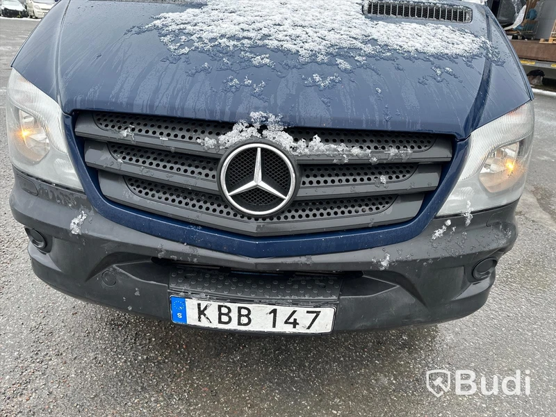Lättlastbil Mercedes-Benz Sprinter 316 NGT-2015 | med lyft
