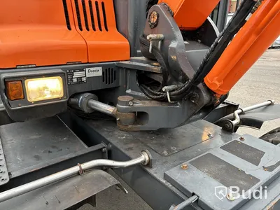Hjulgrävare Doosan DX55W -2015 med tiltrotator, skopor & tjälkrok.