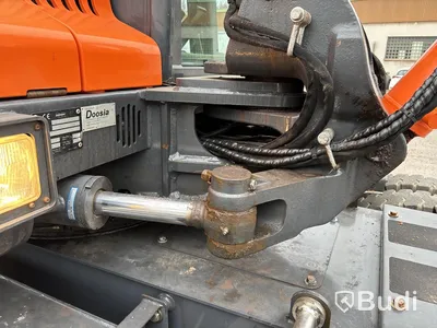 Hjulgrävare Doosan DX55W -2015 med tiltrotator, skopor & tjälkrok.