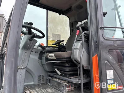 Hjulgrävare Doosan DX55W -2015 med tiltrotator, skopor & tjälkrok.