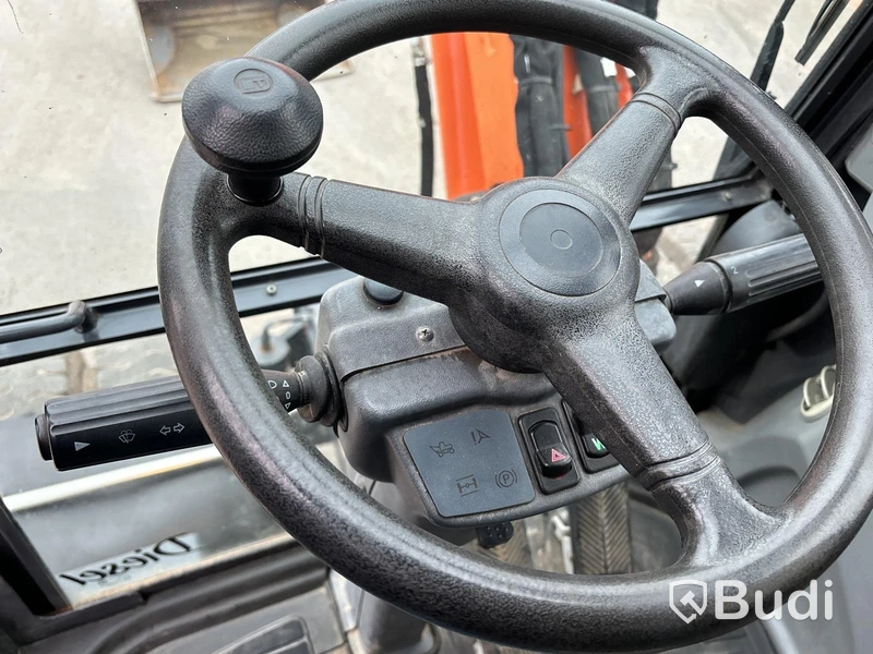 Hjulgrävare Doosan DX55W -2015 med tiltrotator, skopor & tjälkrok.
