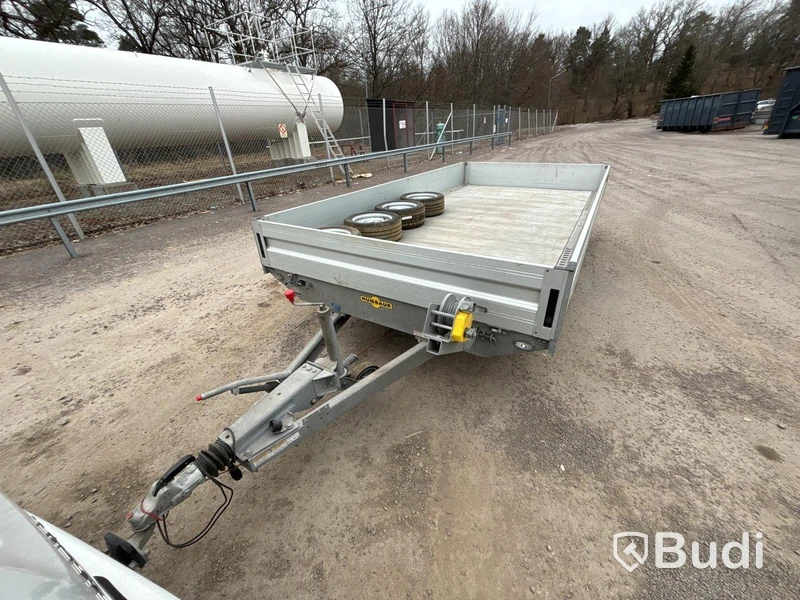 Släpvagn med ramper Humbaur Universal 3500, -2021