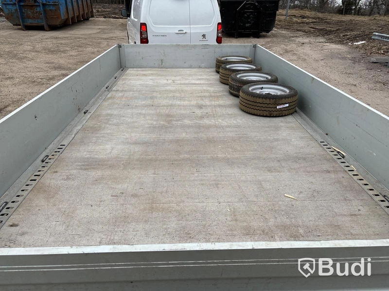 Släpvagn med ramper Humbaur Universal 3500, -2021