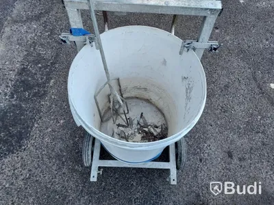 Bruk/cement blandare på vagn