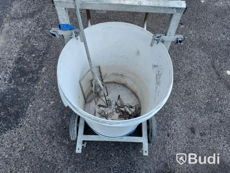 Bruk/cement blandare på vagn