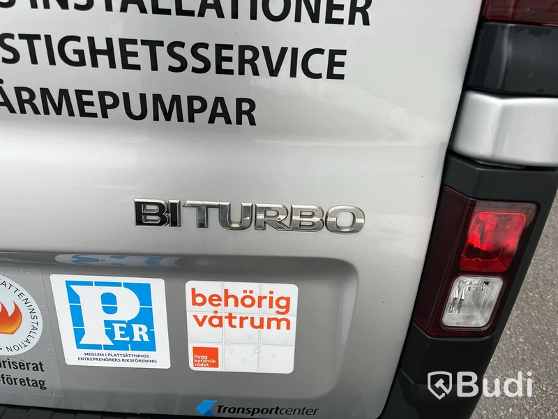 Skåpbil Opel Vivaro  2.9t 1.6 CDTI BIturbo | Manuell | 120hk | 2014