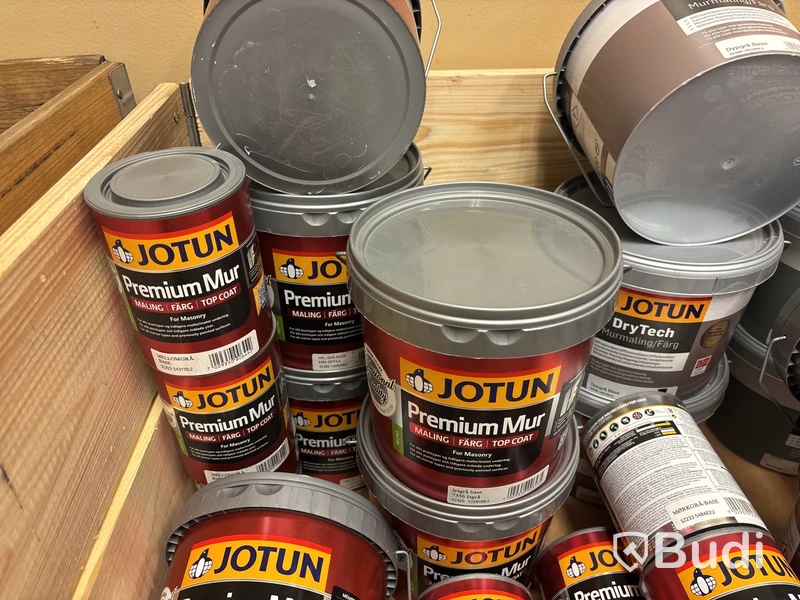 Parti med diverse för ytbehandling av betong Jotun olika sorter, kulörer och basbrytning