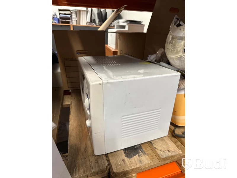 2 st microvågsugnar Samsung och menuett