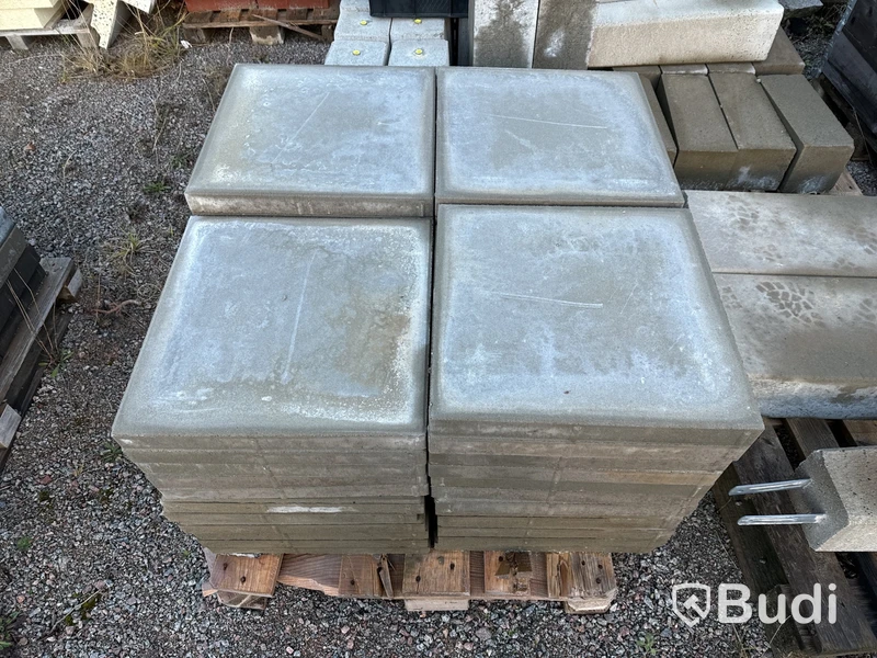 Stort restlager med marksten, olika sorter