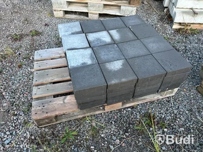 Stort restlager med marksten ca. 20 st. pall