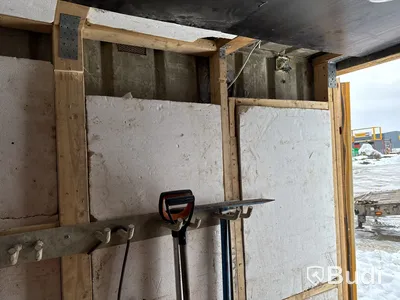 Container, 10 fot inklusive innehåll