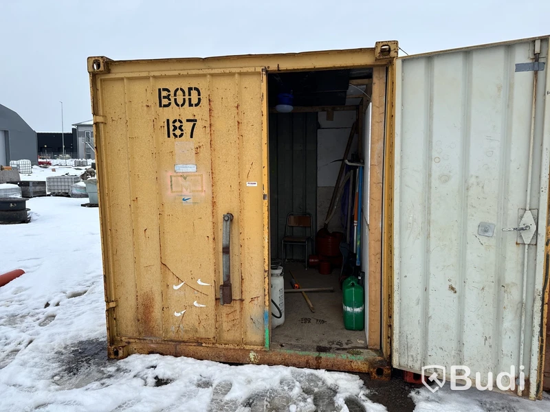 Container, 10 fot inklusive innehåll