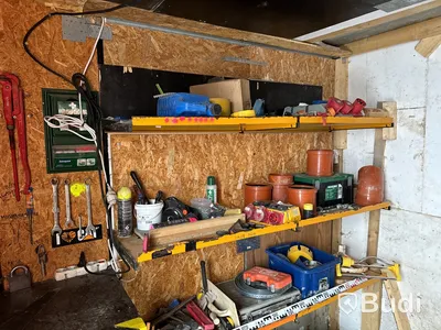 Container, 10 fot inklusive innehåll