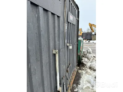 Redskapscontainer inklusive innehåll