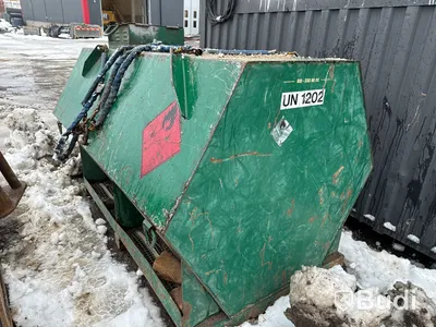 Bränsletank 2000 liter